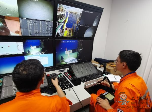 問海1號水下機器人